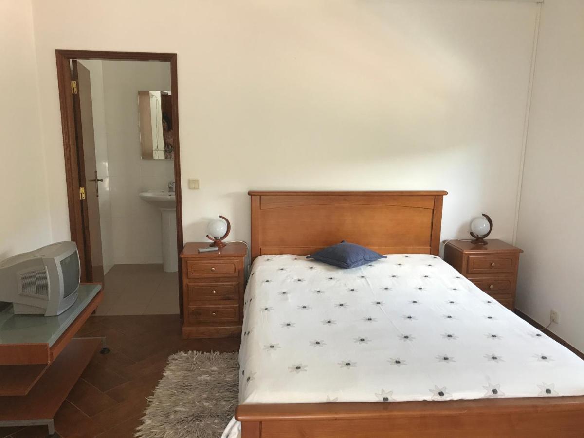 Bed and Breakfast Europa Castanheira de Pera Esterno foto