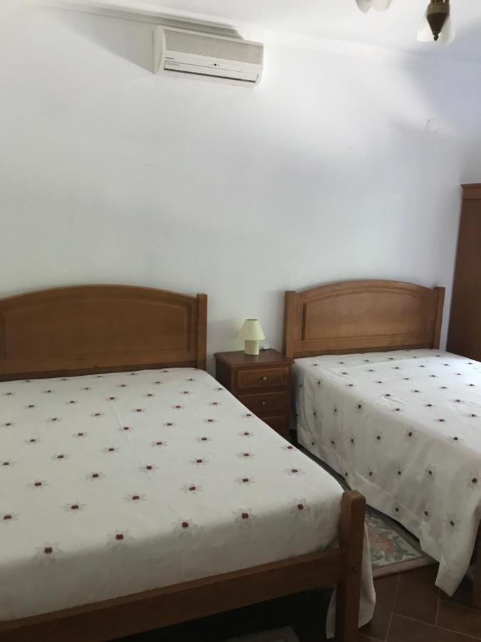 Bed and Breakfast Europa Castanheira de Pera Esterno foto