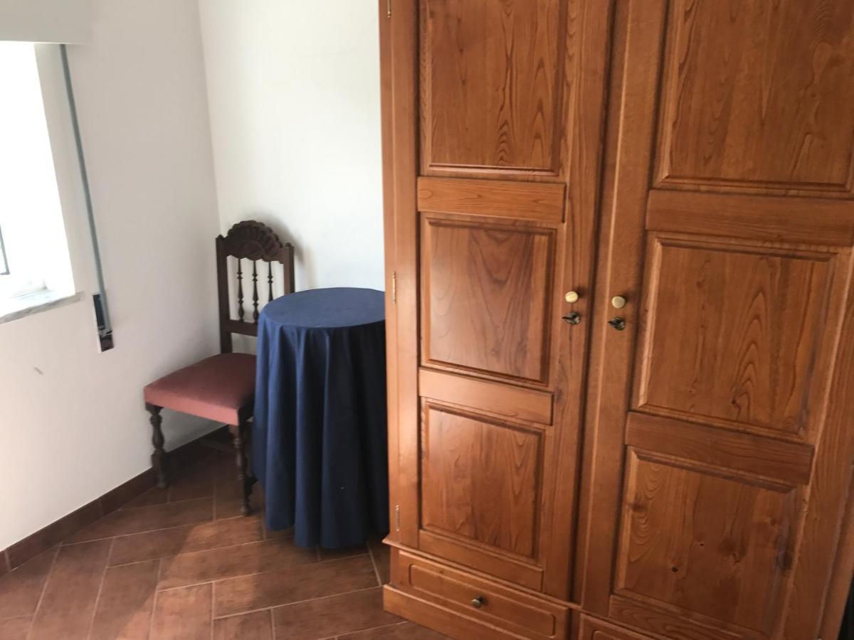 Bed and Breakfast Europa Castanheira de Pera Esterno foto
